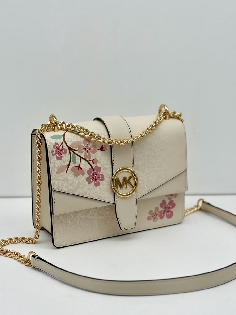 Michael Kors Greenwich Small
Floral Crossbody Shoulder Bag - Picture 7 of 12